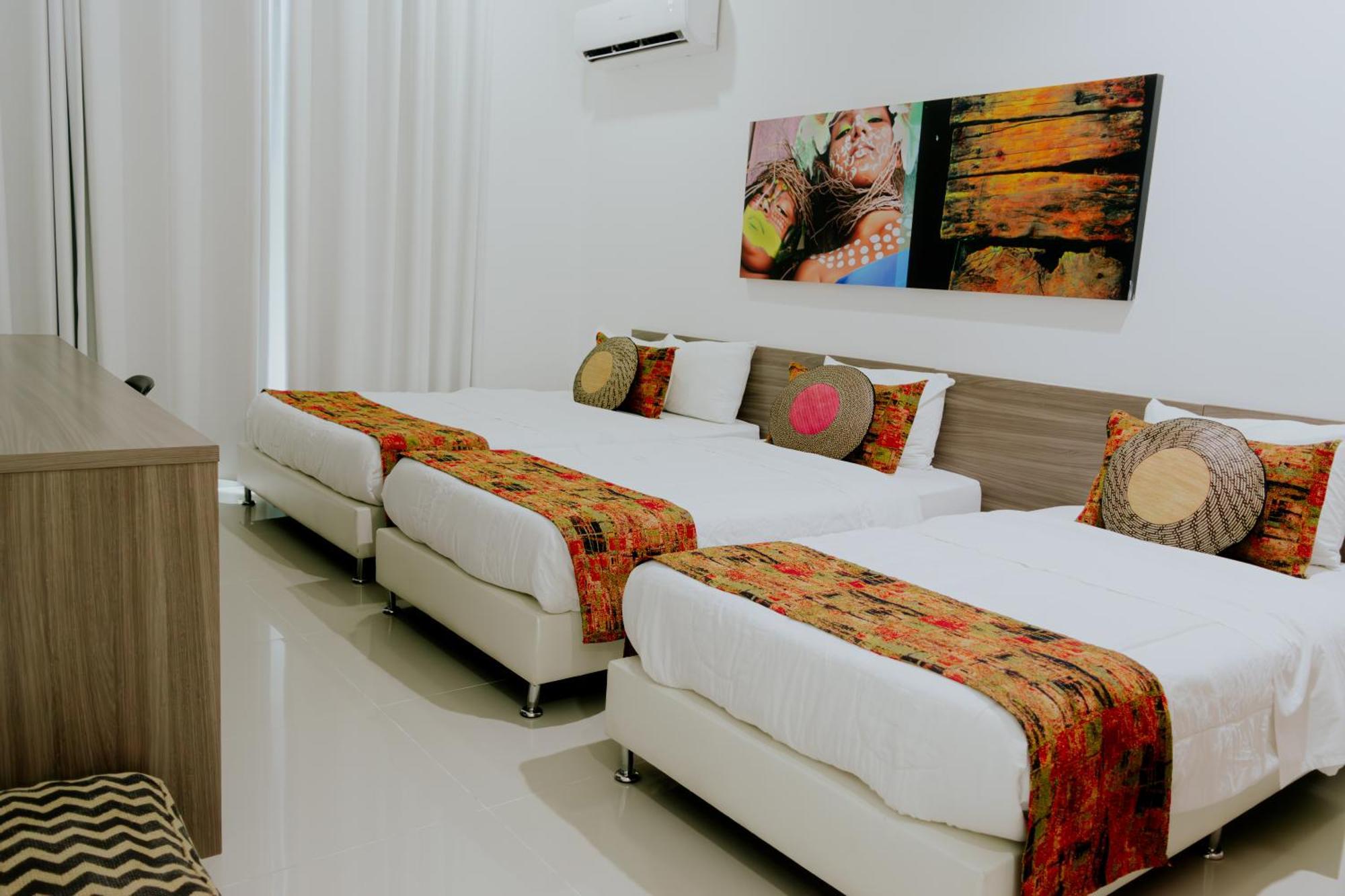 Hotel Union Plaza มอนเตริอา ภายนอก รูปภาพ