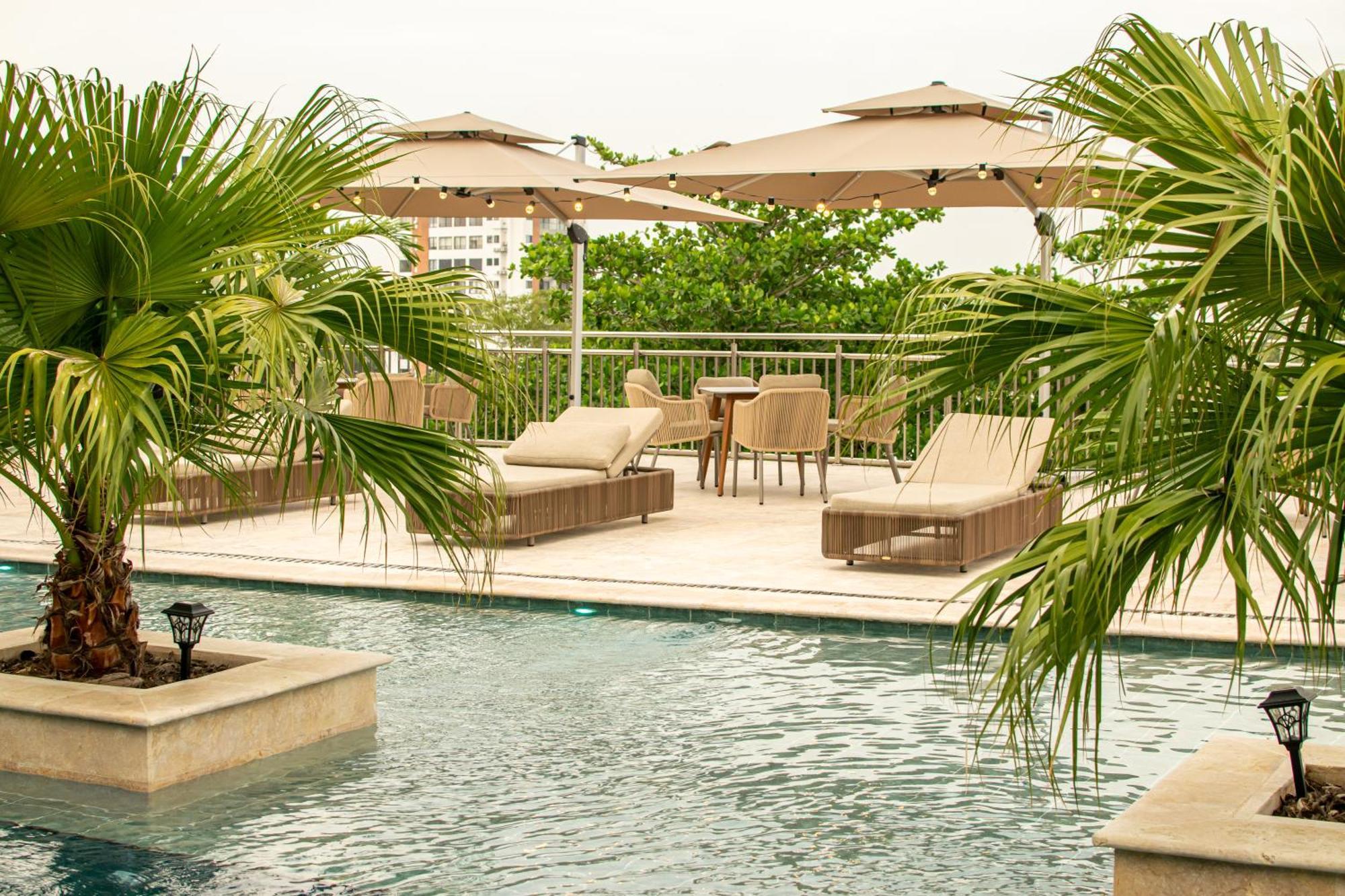Hotel Union Plaza มอนเตริอา ภายนอก รูปภาพ
